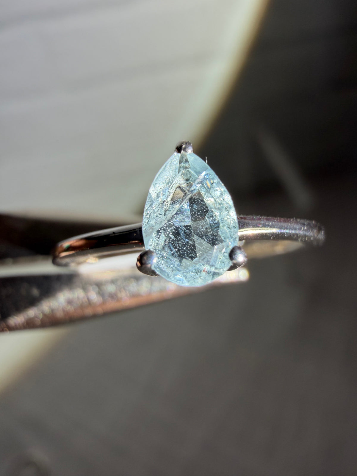 size 6 aquamarine ring