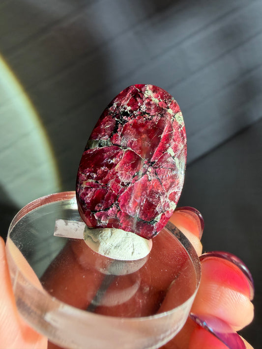 eudialyte cabochon b