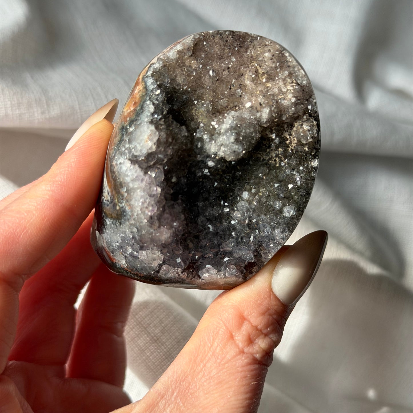 rainbow amethyst t