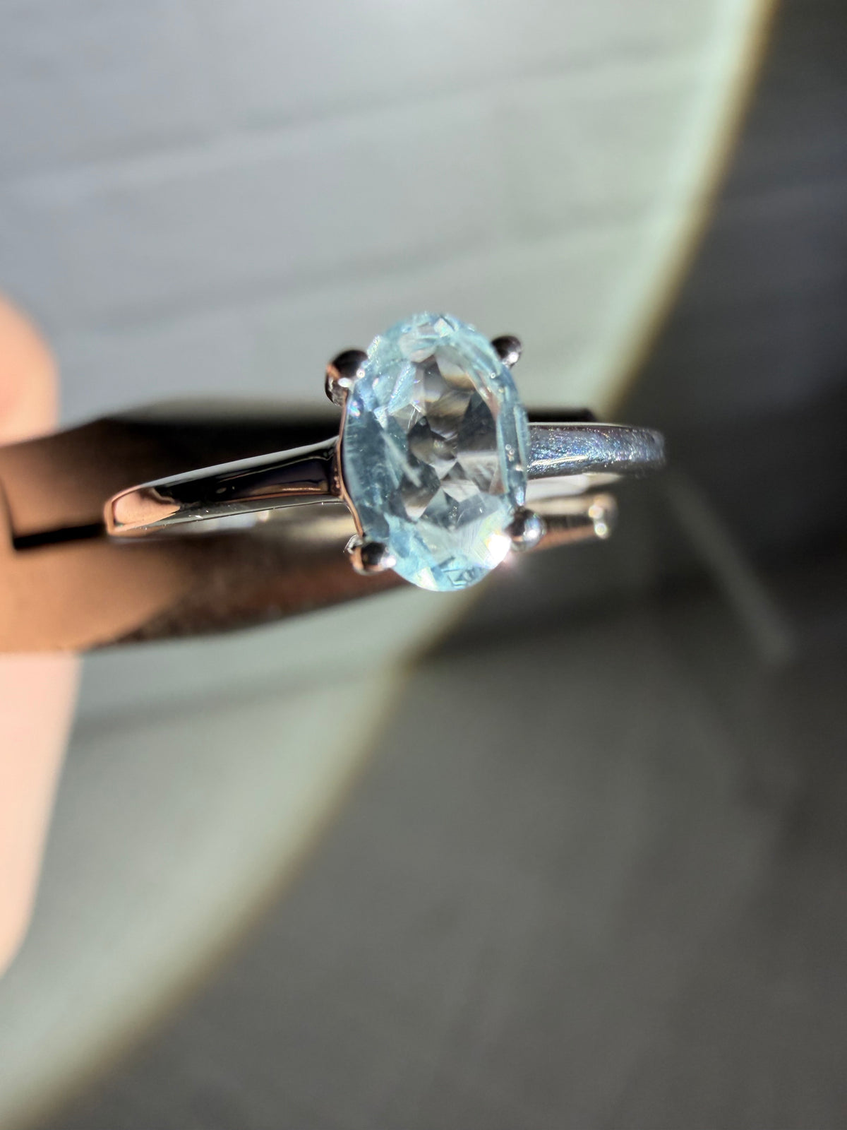 size 4 aquamarine ring