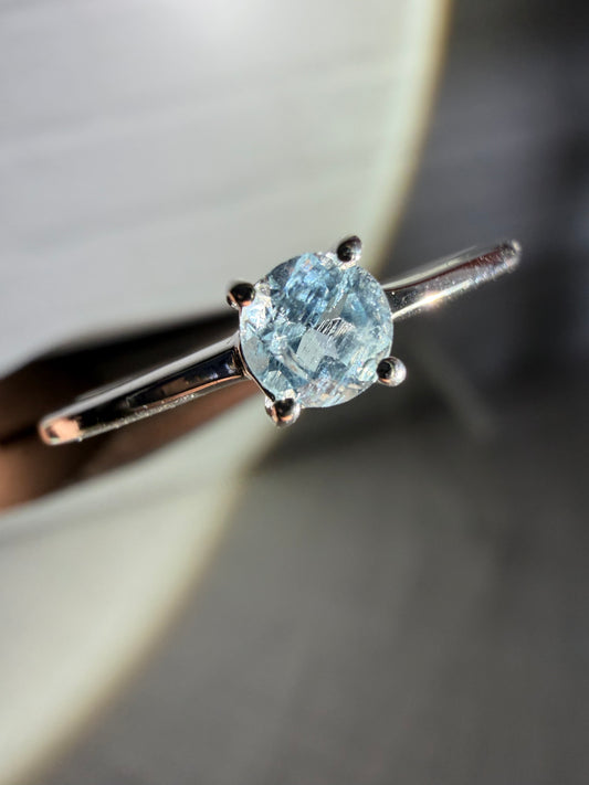 size 10 aquamarine ring