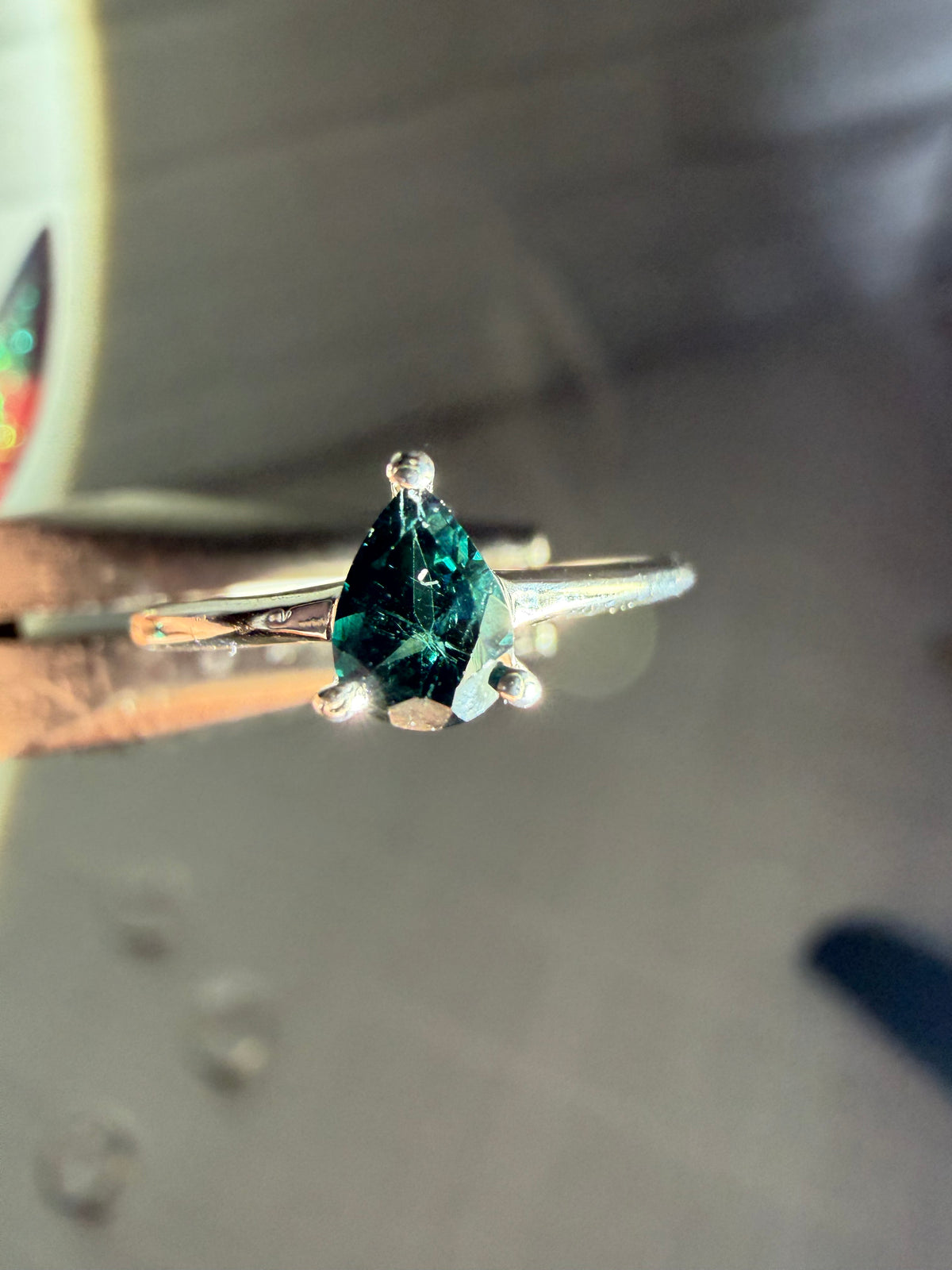 size 4 blue tourmaline ring