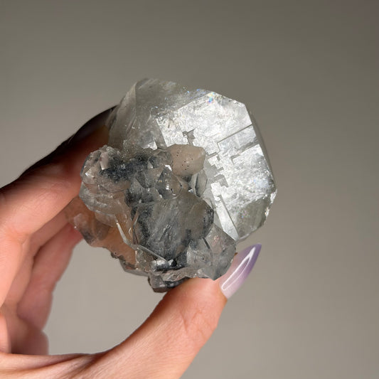 apophyllite with stilbite & black chalcedony e