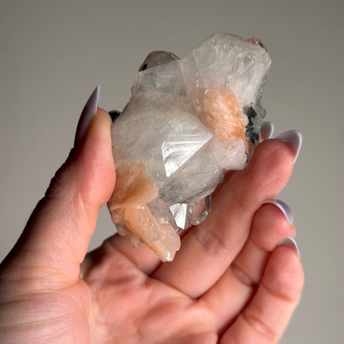 apophyllite with stilbite & black chalcedony f