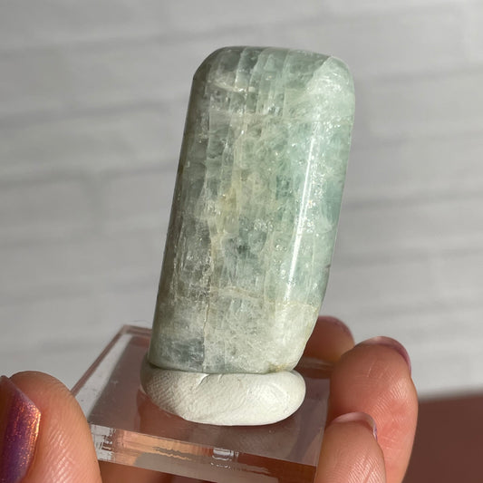 polished aquamarine b