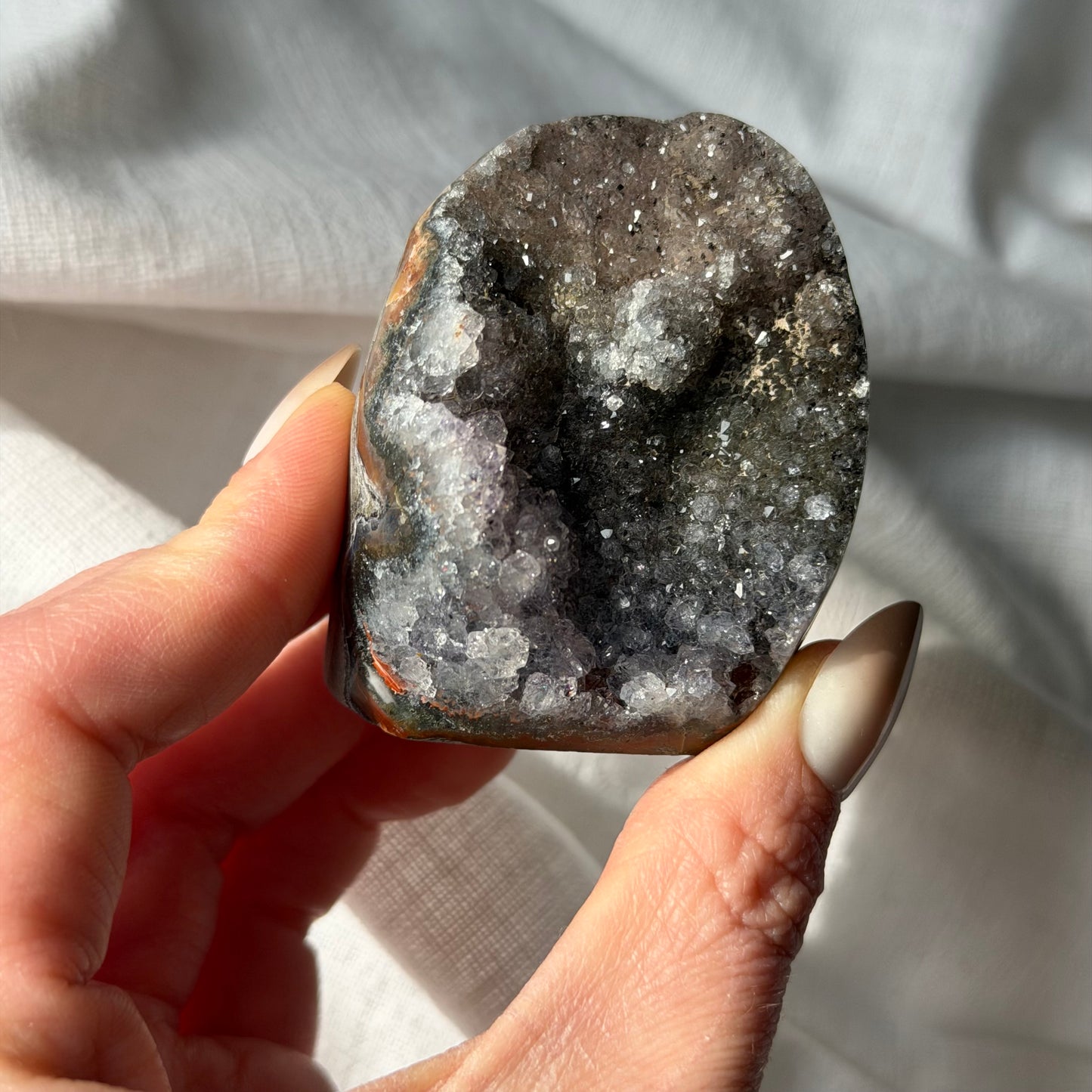 rainbow amethyst t