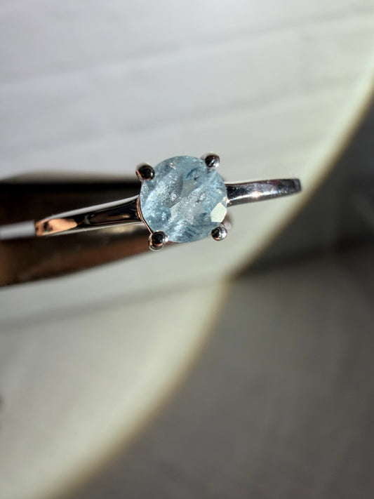 size 7 aquamarine ring