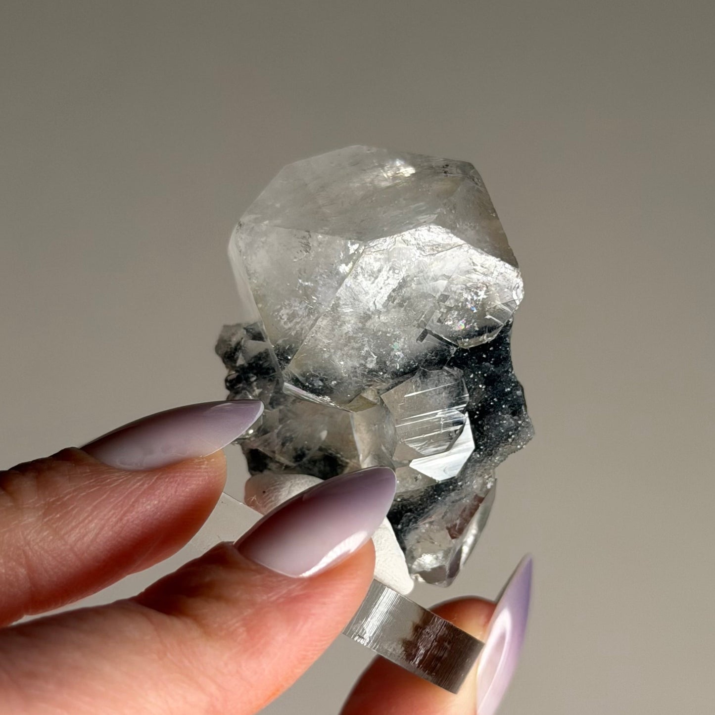 apophyllite with stilbite & black chalcedony o