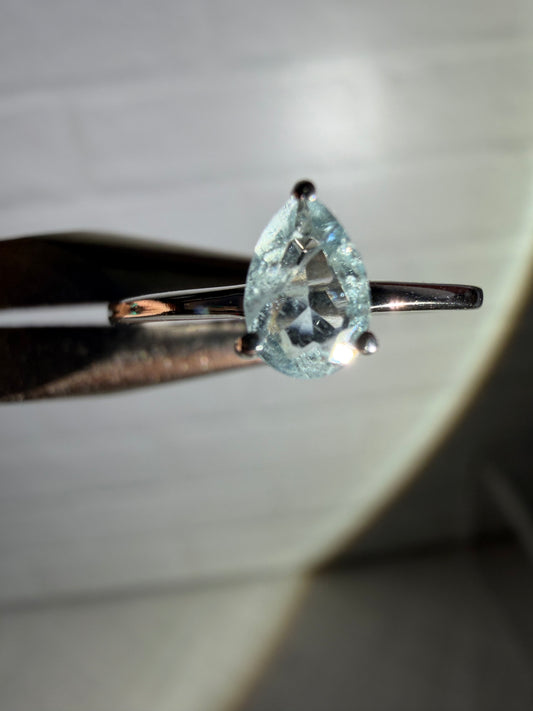 size 6 aquamarine ring