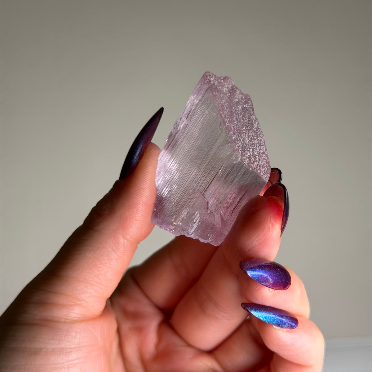 kunzite w