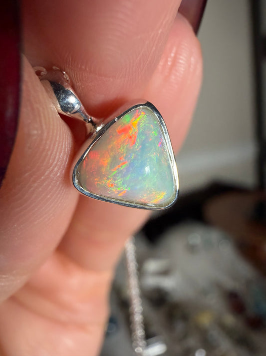 opal pendant b