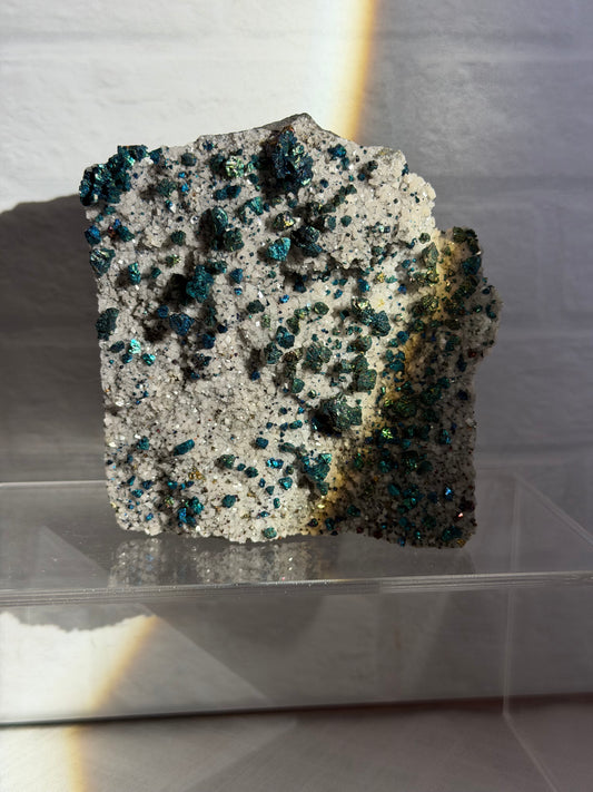 chalcopyrite on dolomite