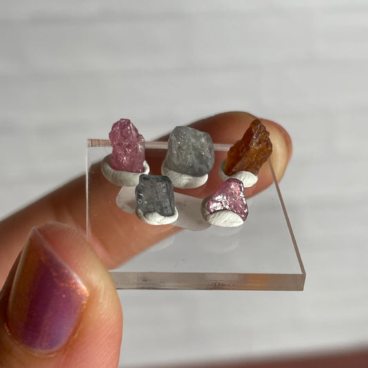spinel set a