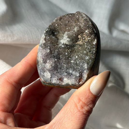 rainbow amethyst t