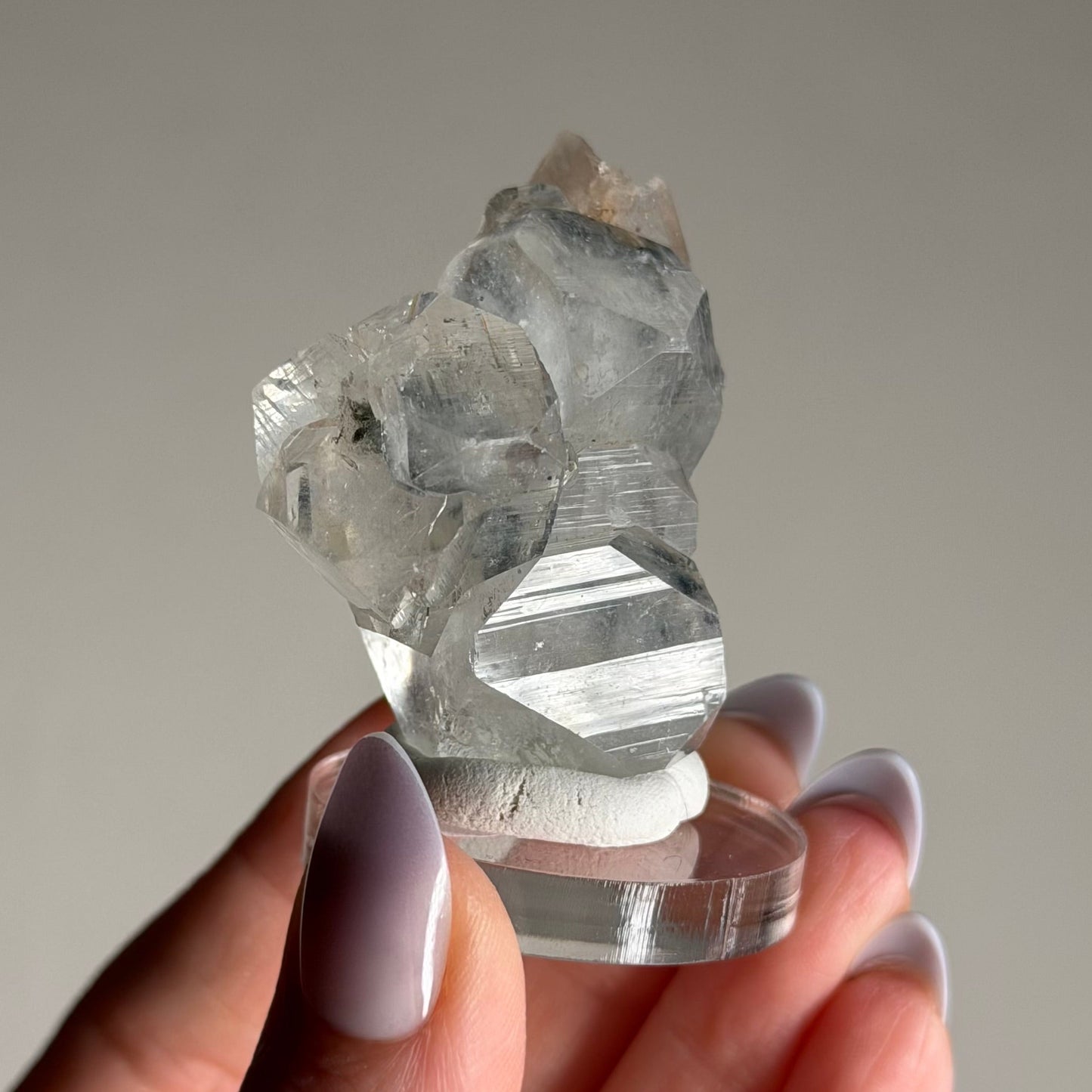 apophyllite with stilbite & black chalcedony k