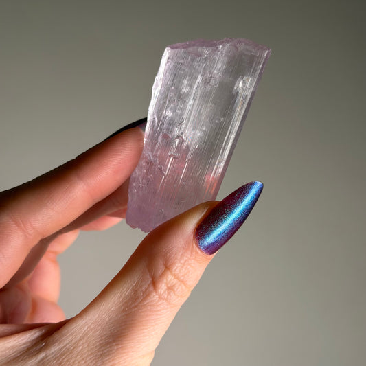 kunzite r