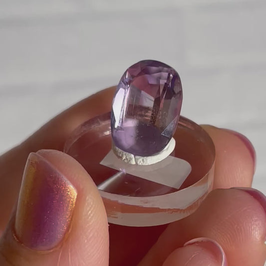 amethyst gem h